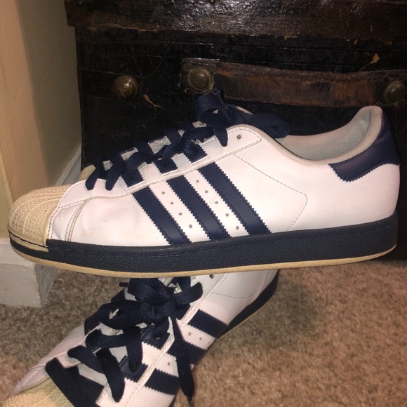 Adidas Retro Size 11 Mens - Picture 2 of 6